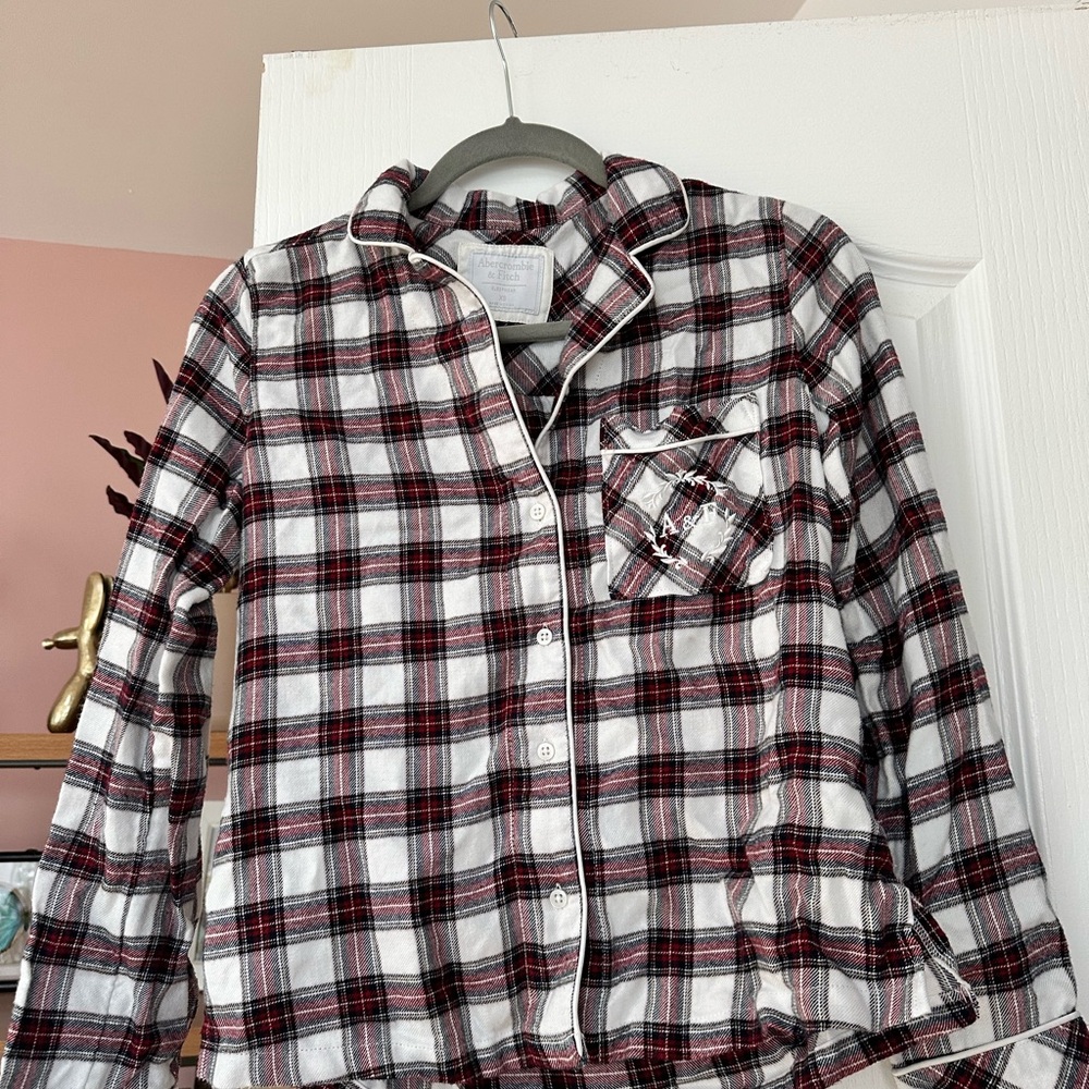 Abercrombie & Fitch Red and Black Plaid Sleepwear Top
